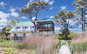 Heron'S Cove On Salt Meadow - Pet Friendly, Waterfront Home!